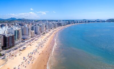 Praia do Morro: Muito além do mar, o destino completo em Guarapari 