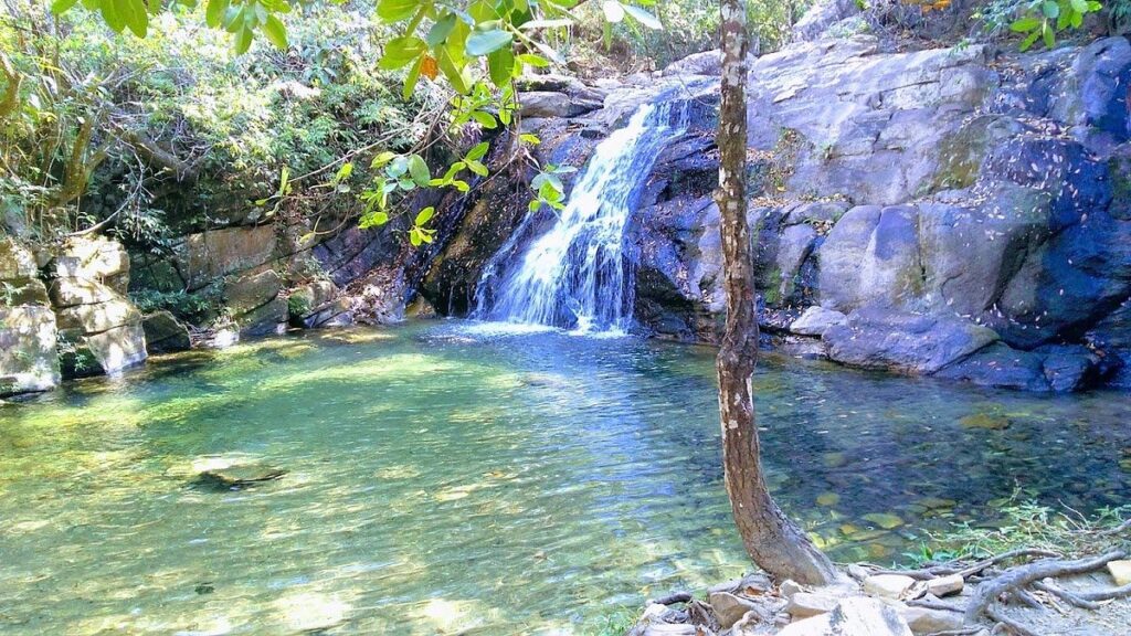 cachoeira bonsucesso pirenopolis-gotemporada
