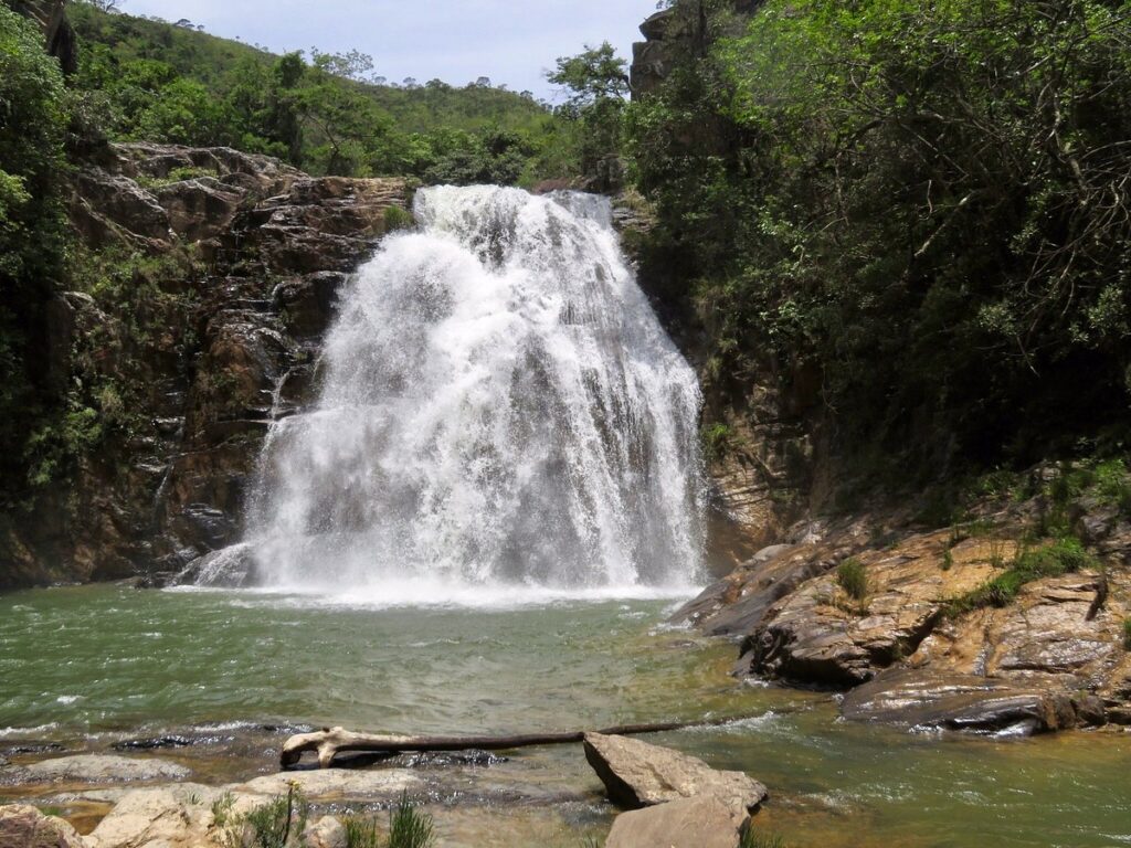 cachoeira do lobo pirenopolis go temporada

